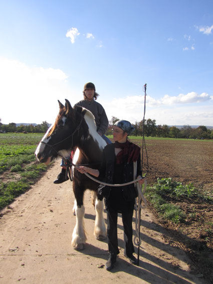 - für betreutes Reiten bitte klicken 
-